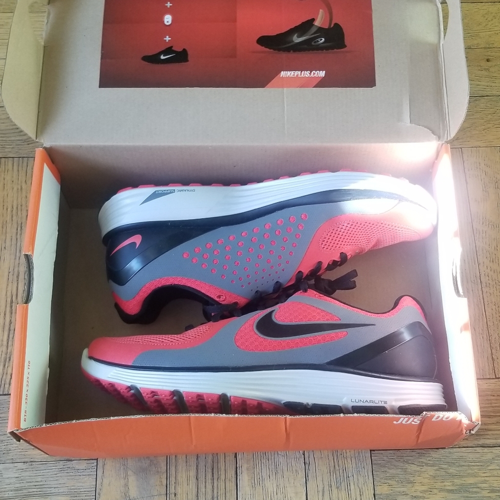 Nike lunarswift shoes rare! 9.5 new lunarlite